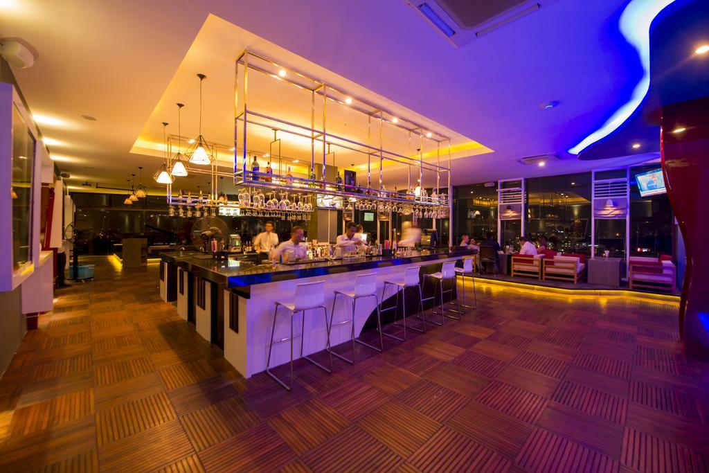 Hotel Parami Янгон Екстериор снимка